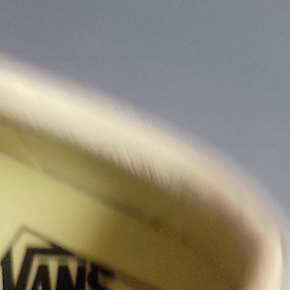 NWOT unisex  Vans Gray Sneakers - Picture 4 of 9